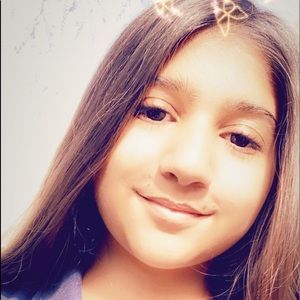 Meet your Posher, Bella